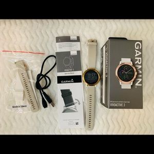 Garmin Vivoactive 3 GPS smartwatch, rose gold, Great condition.